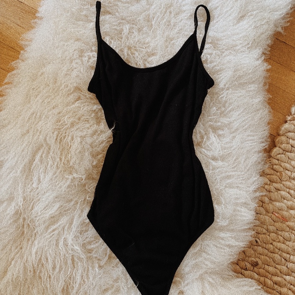 Brandy Melville bodysuit